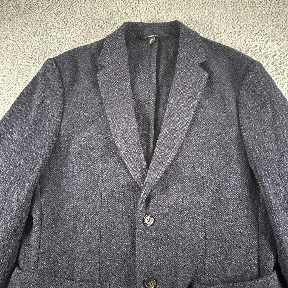 Banana Republic blazer cleaning business